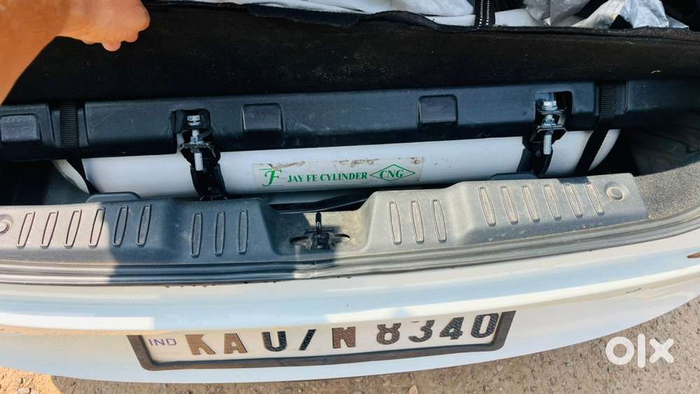 Tata Altroz Petrol & Cng Manual 2023