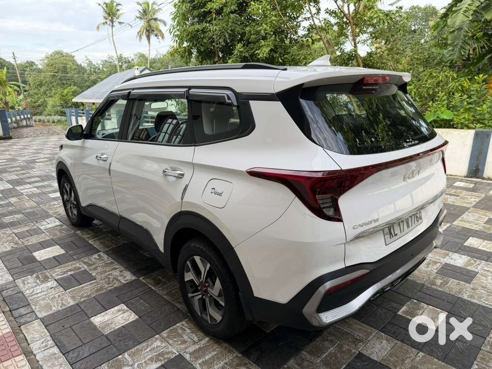 Kia Carens Prestige Diesel (7 Seater) 2022