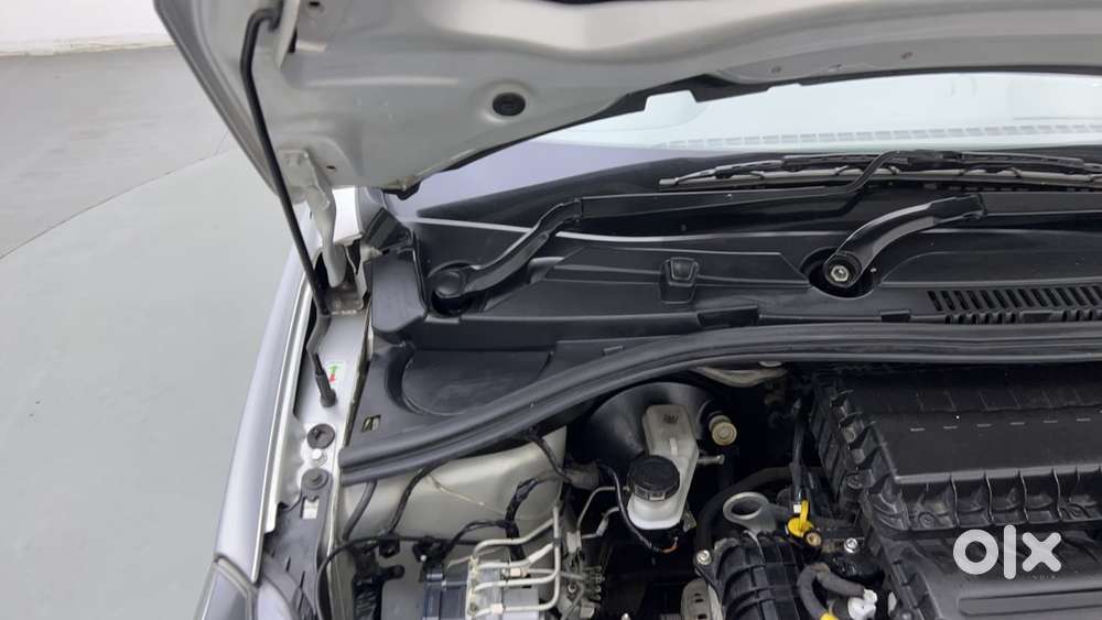 Tata Tigor Xe, 2022, Petrol