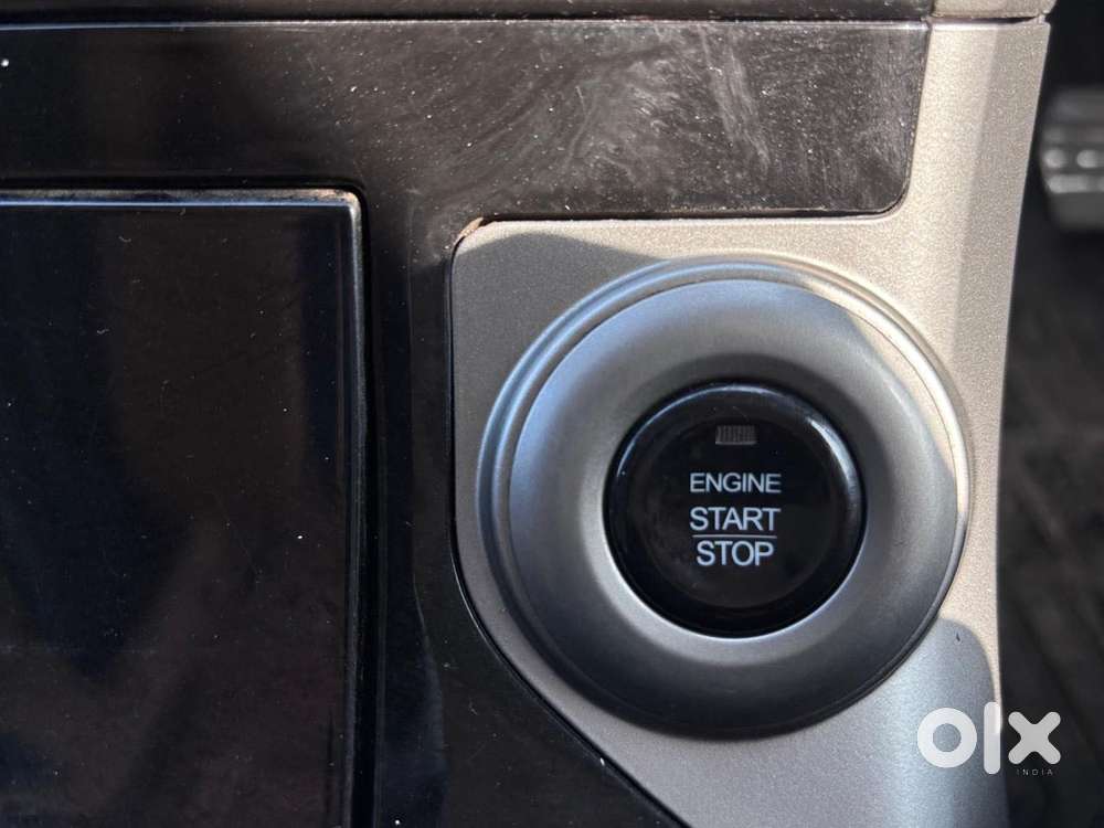 Mahindra Xuv500 W11 Option Awd, 2020, Diesel