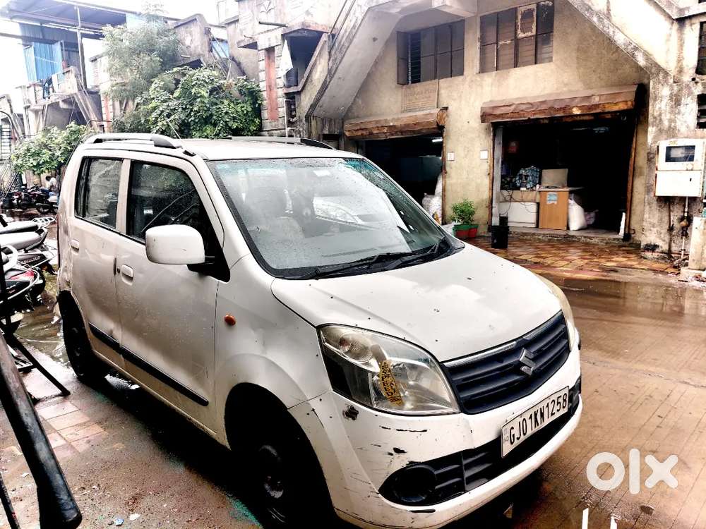 Maruti Suzuki Wagon R December 2011 Petrol With Cng
