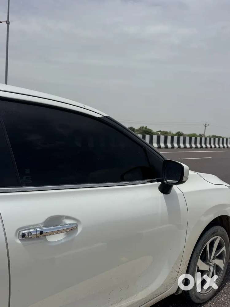 Toyota Glanza 1.2 G 2025 Car