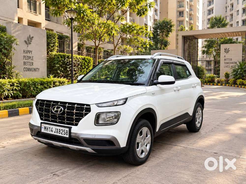 Hyundai Venue, 2022, Petrol