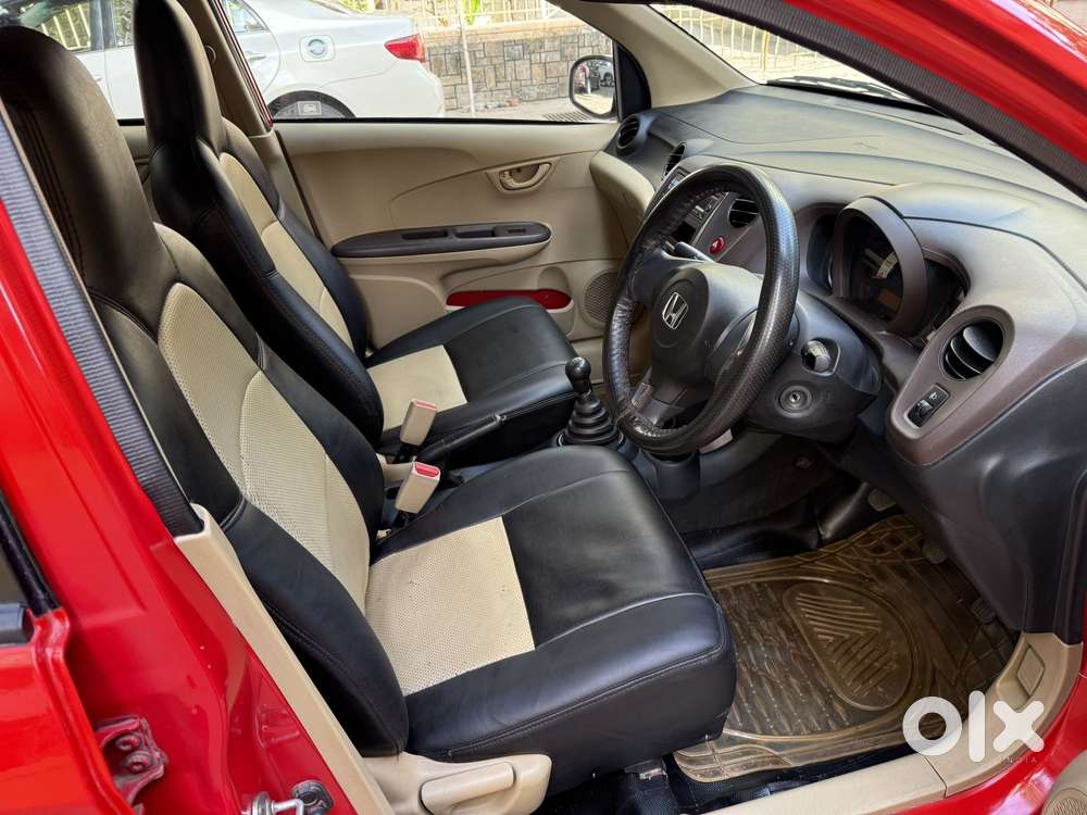 Honda Brio 2013-2016 Exclusive Edition, 2013, Petrol