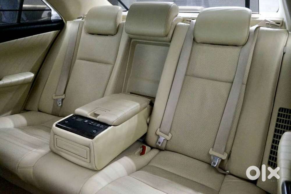 Toyota Camry Hybrid 2.5, 2017, Petrol