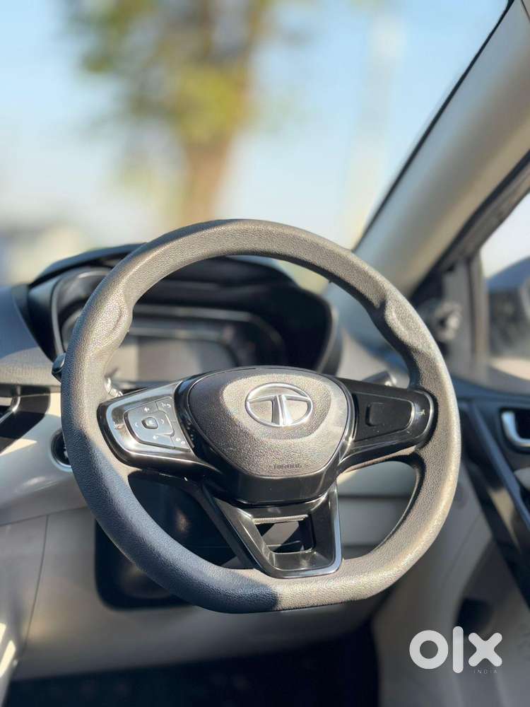 Tata Nexon 1.5 Revotorq Xza Plus Dual Tone Roof Amt, 2021, Diesel