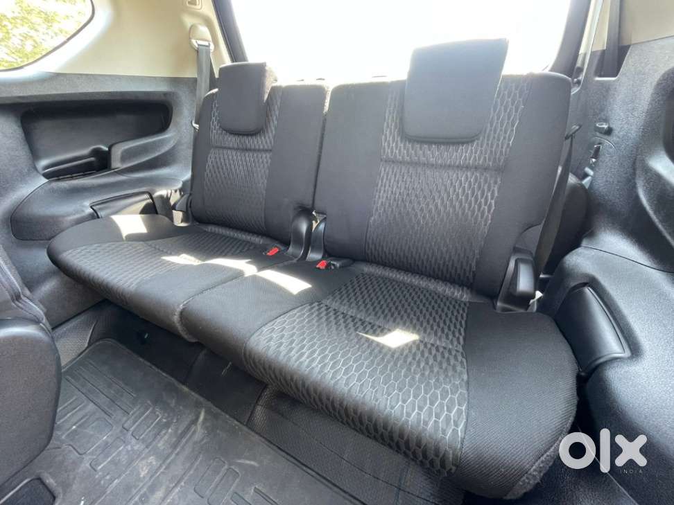 Toyota Innova Crysta [2020-ongoing] 2.4 Gx 8 Str, 2021, Diesel