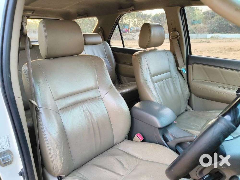 Toyota Fortuner 3.0 4x2 Automatic, 2012, Diesel