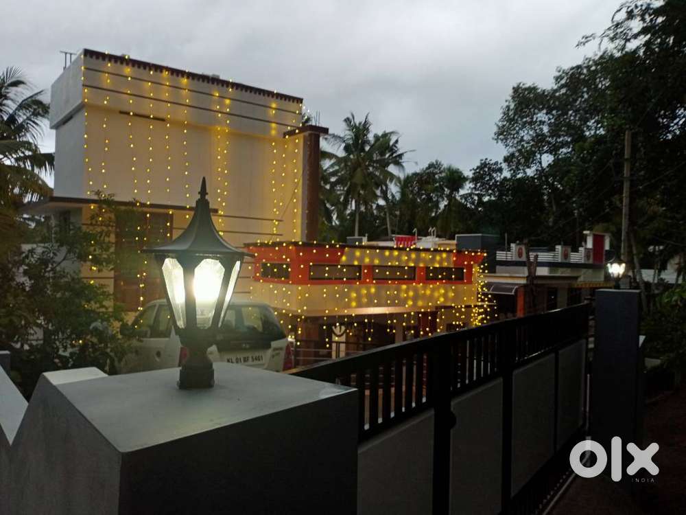 Urgent Sale. For Sale Houses & Apartments 1702407655