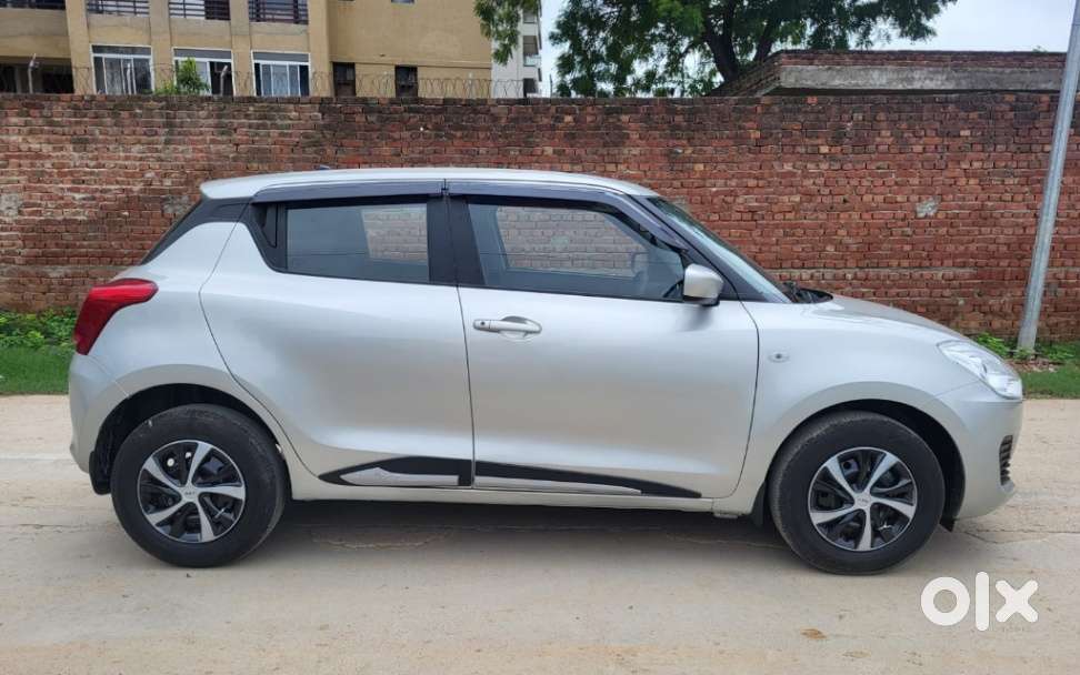 Maruti Suzuki Swift Lxi Option, 2022, Petrol