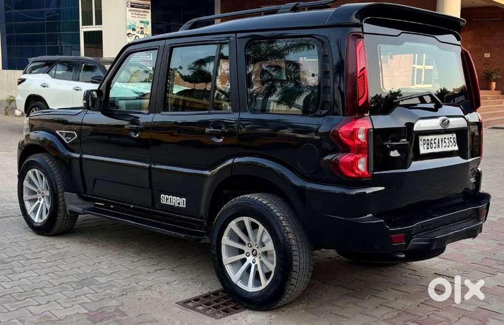 Mahindra Scorpio Classic, 2020, Diesel