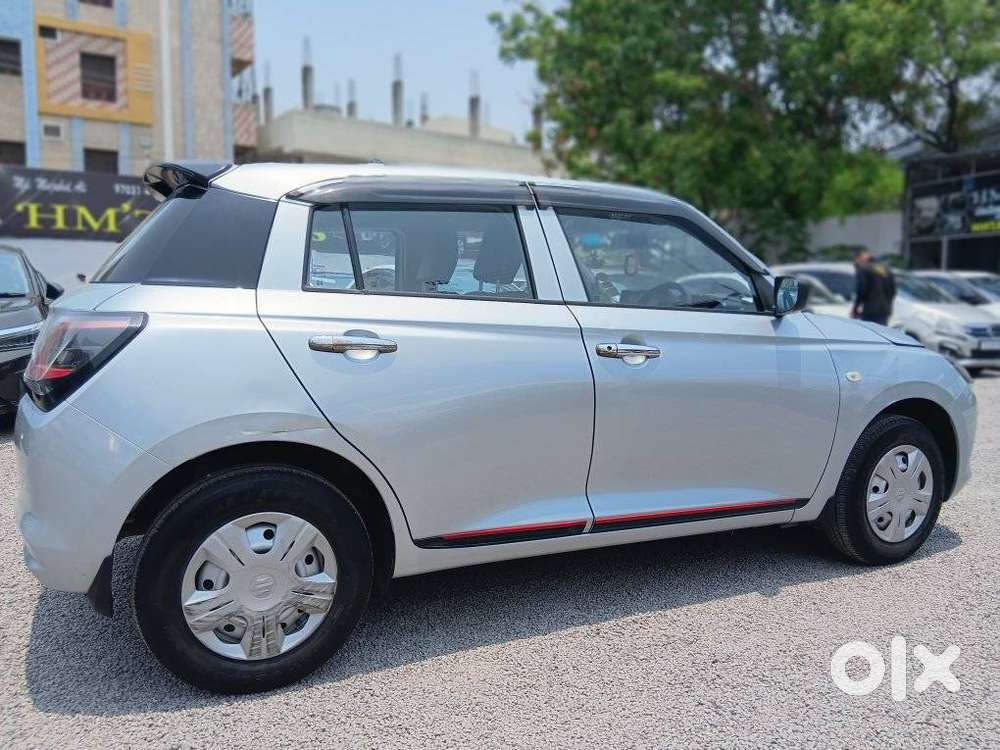 Maruti Suzuki Swift 1.2 Lxi (o), 2024, Petrol