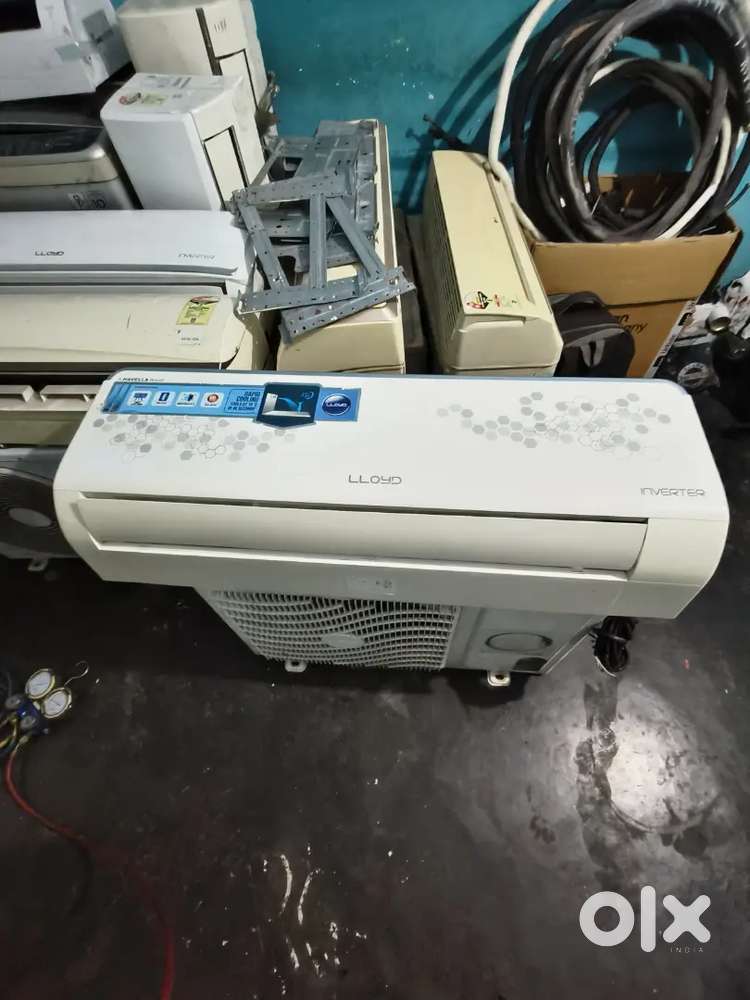 Lloyd ac 1.5 ton 3star ac
