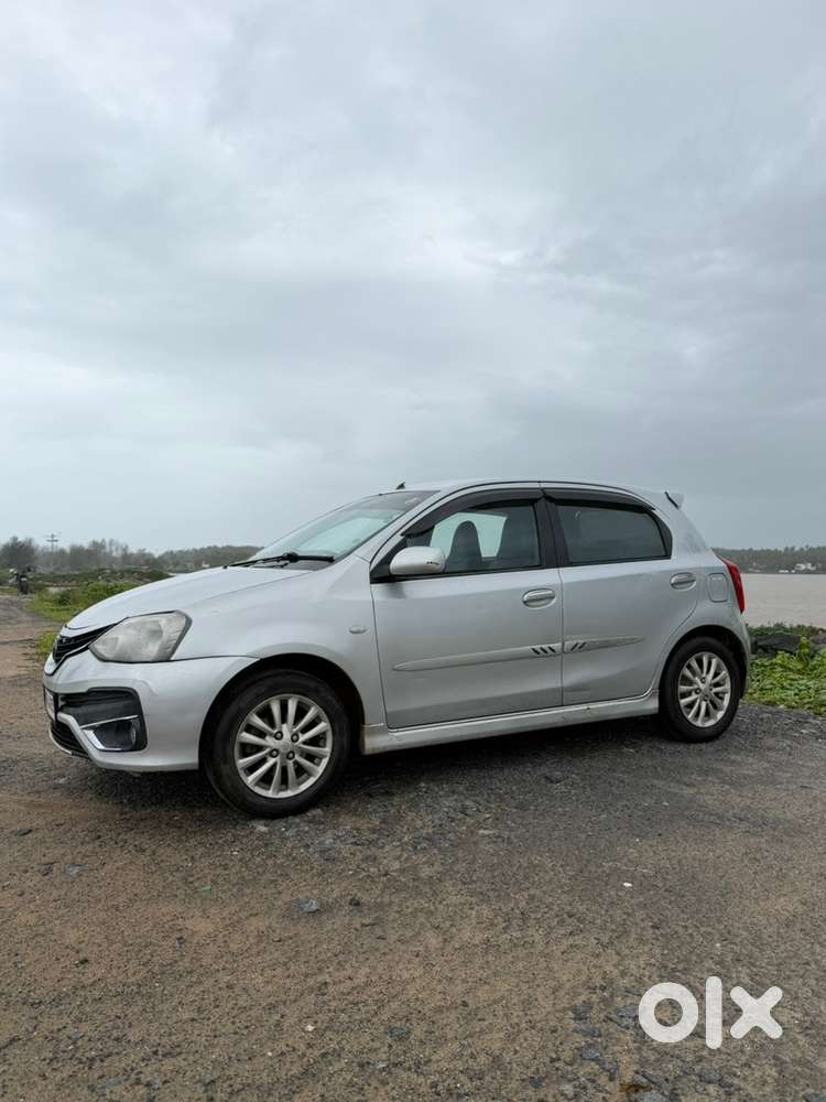 Toyota Etios Liva 2012