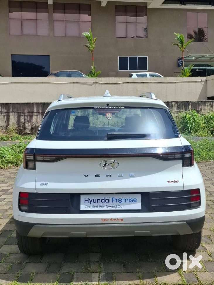 Hyundai Venue Sx Plus Turbo Dct, 2023, Petrol