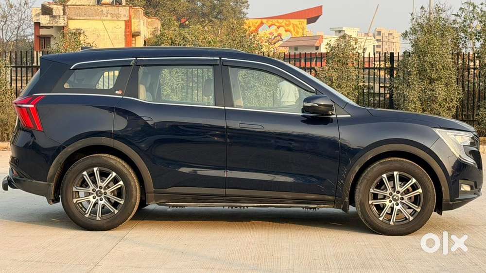 Mahindra Xuv700 2.2 Ax 7 Diesel At Luxury Pack Str, 2022, Diesel