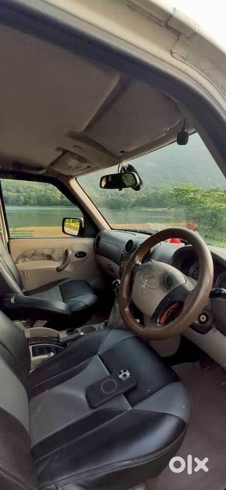 Scorpio Vlx Microhybrid Top Trim