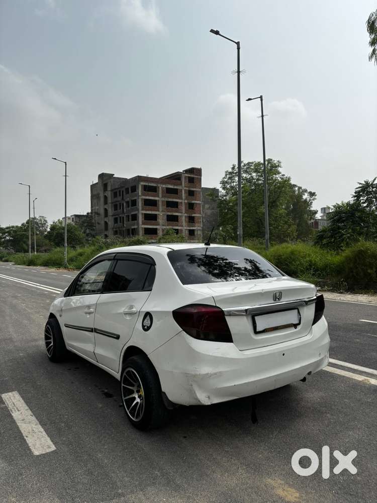 Honda Amaze 2014 Year
