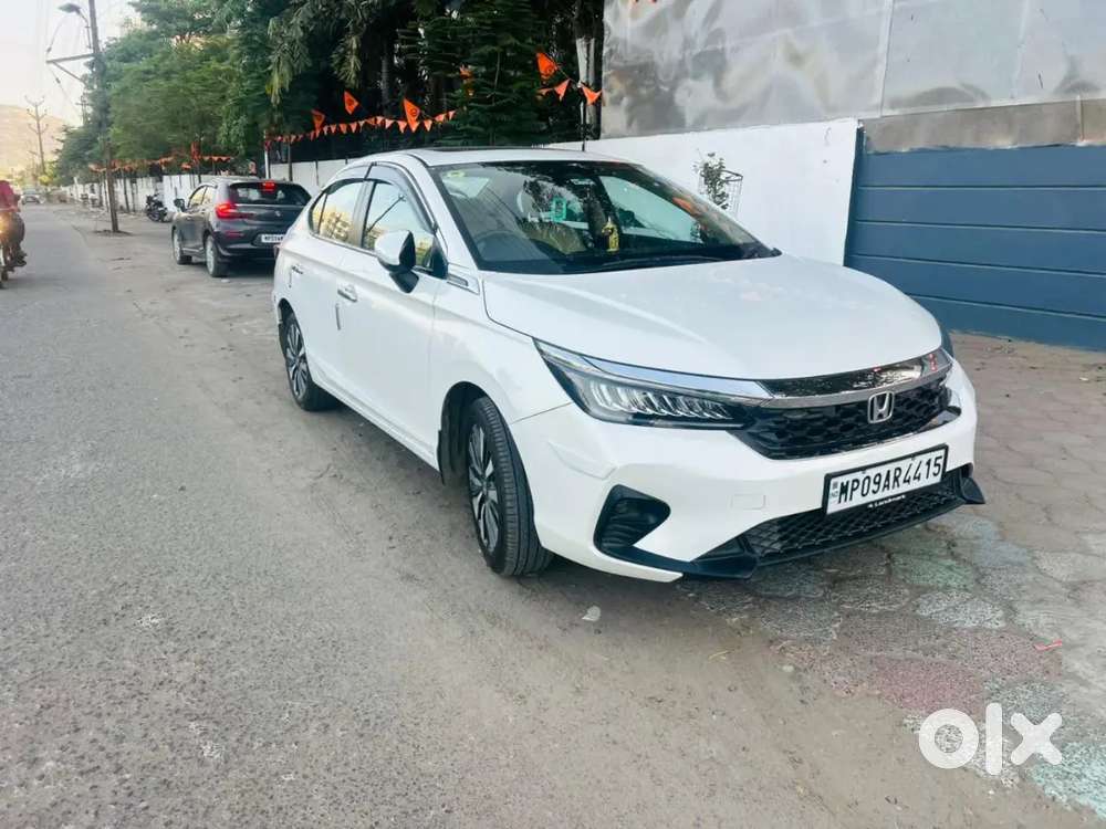 Honda City Zx 2025 Petrol 24000 Km Driven