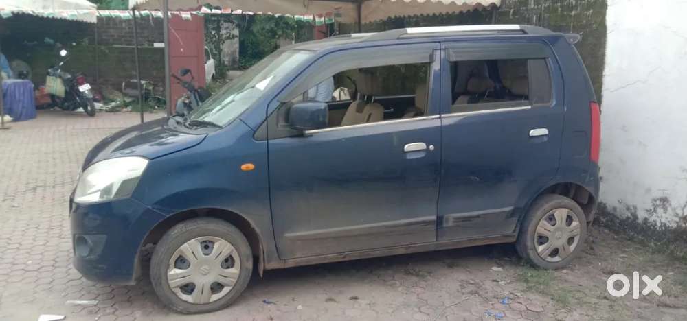 Maruti Suzuki Wagon R Vxi 1.0, 2018, Petrol
