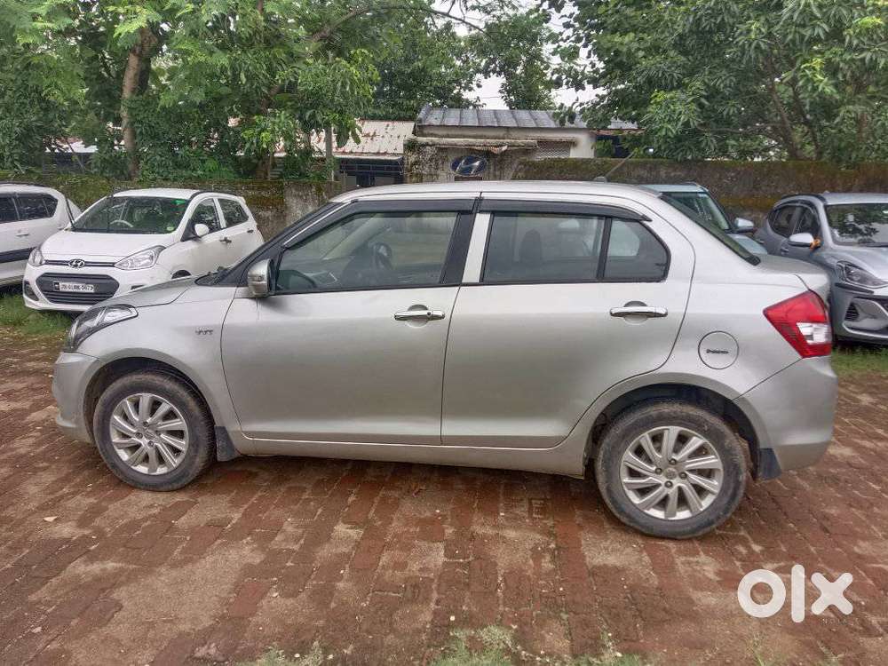 Maruti Suzuki Swift Dzire 1.2 Zxi Bsiv, 2016, Petrol