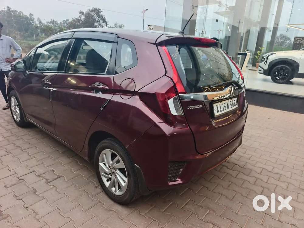 Honda Jazz 2015 Petrol Well Maintained