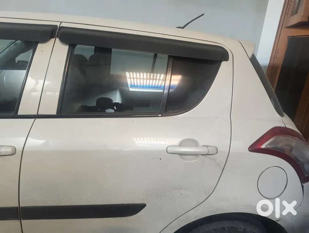 Maruti Suzuki Swift Diesel 2015