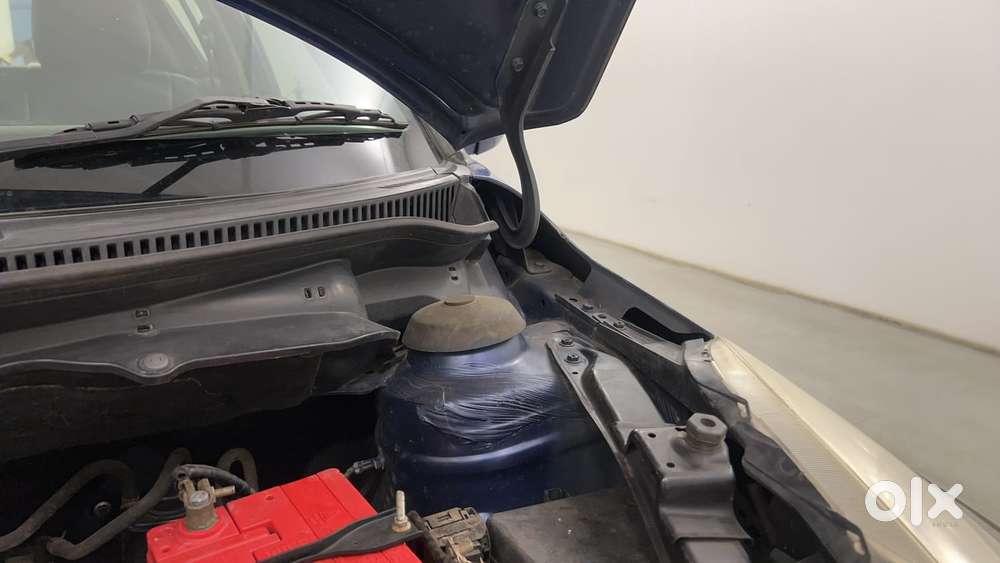 Maruti Suzuki Swift Vvt Vxi, 2012, Petrol