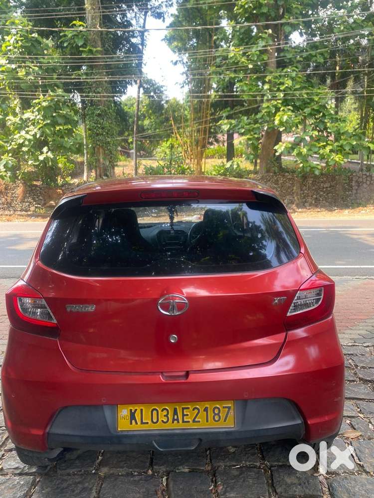 Tata Tiago, 2019, Petrol