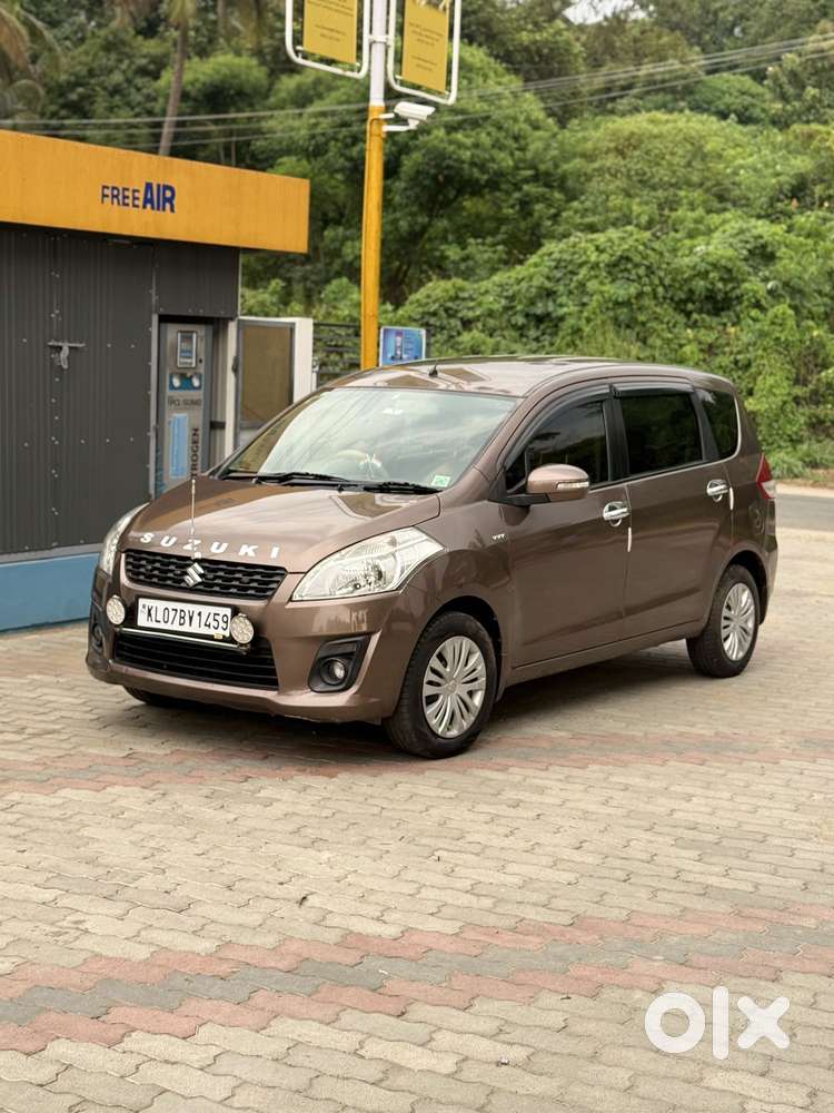 Maruti Suzuki Ertiga Vxi Abs Bs Iv, 2012, Petrol