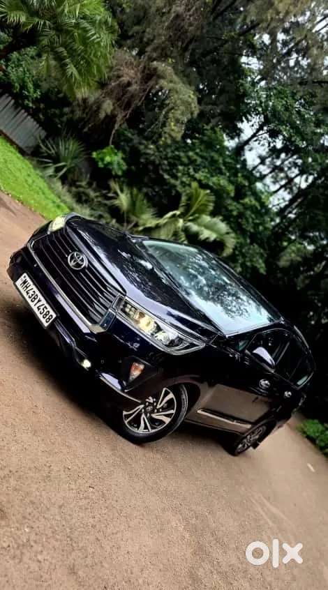 Toyota Innova Crysta [2020-ongoing] 2.4 Vx 8 Str, 2021, Diesel
