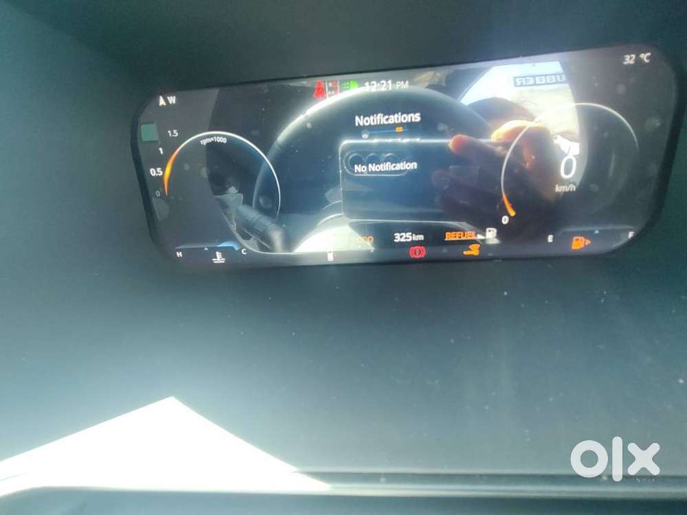 Tata Harrier Pure, 2026