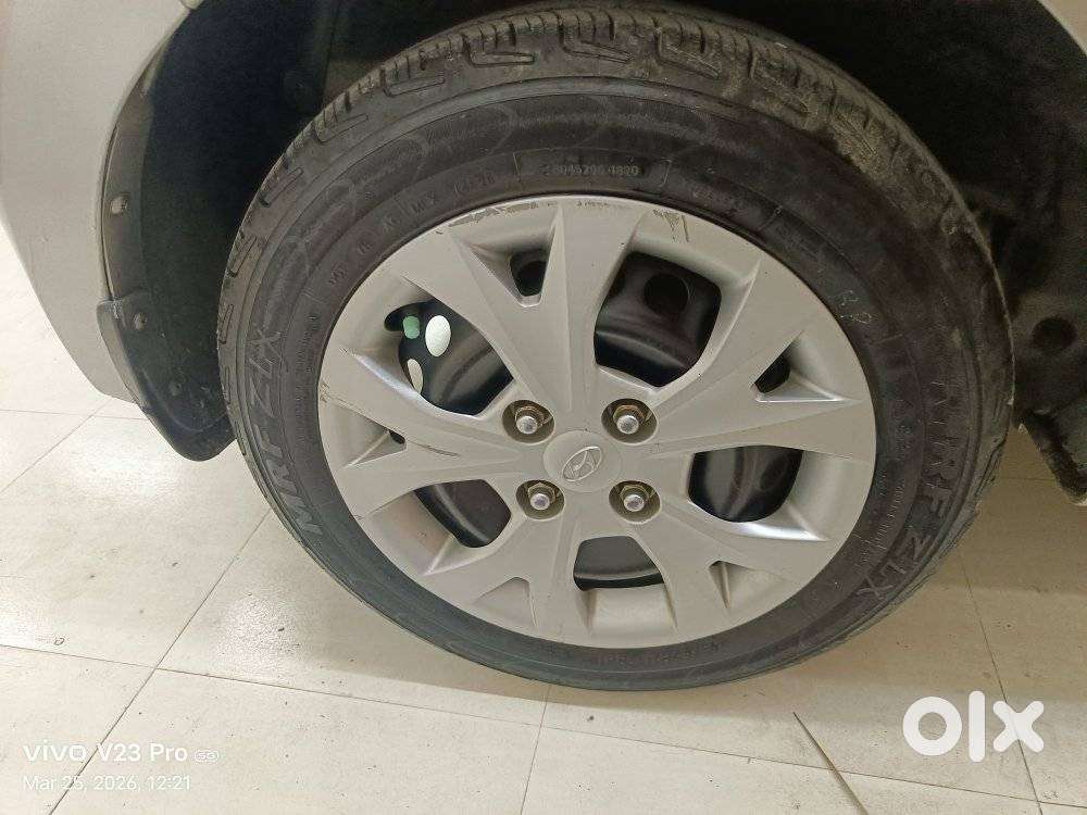 Hyundai Grand I10 2013-2016 Sportz, 2014, Petrol