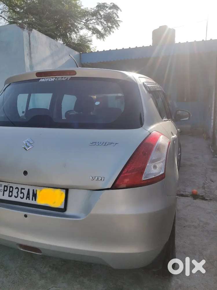 Maruti Suzuki Swift Vdi 2014 Diesel 98000 Km Driven
