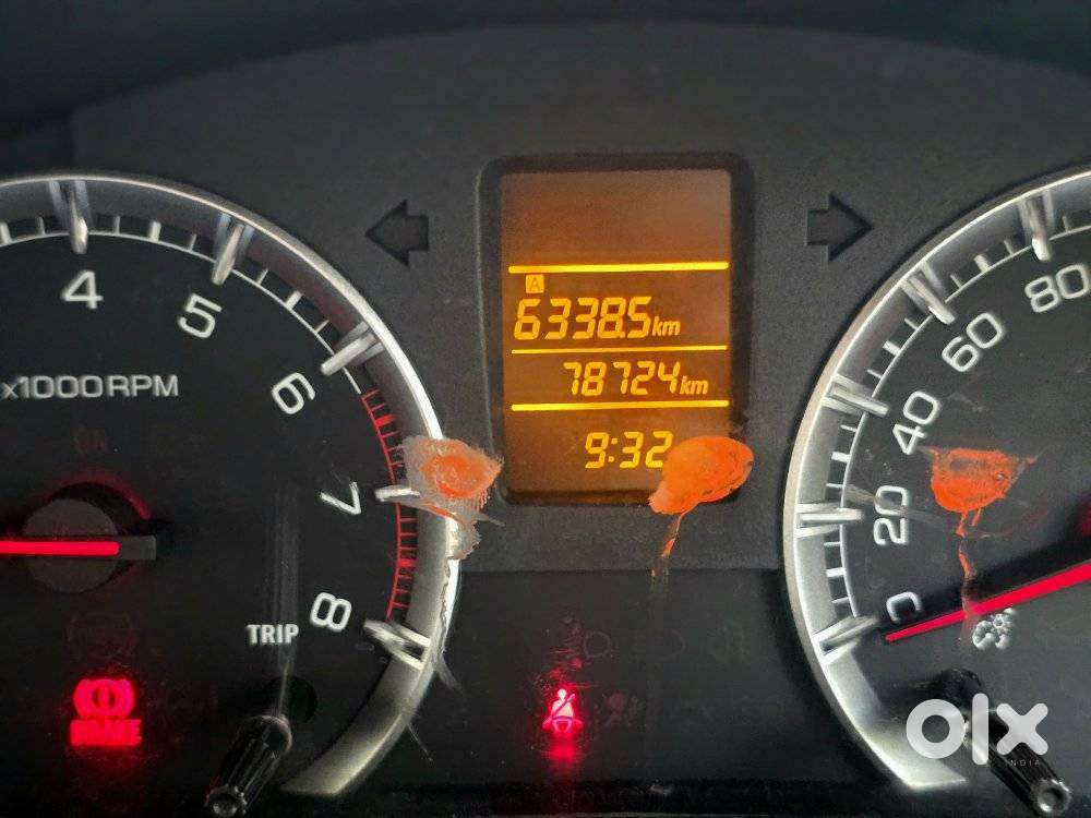 Maruti Suzuki Swift Vxi + Manual, 2014, Petrol