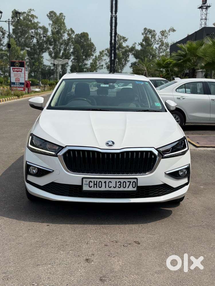 Skoda Slavia Style Matte 1.0 Tsi At, 2022, Petrol