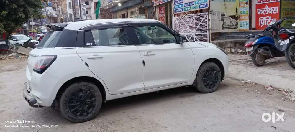 Maruti Suzuki Swift 2011 Petrol Automatic