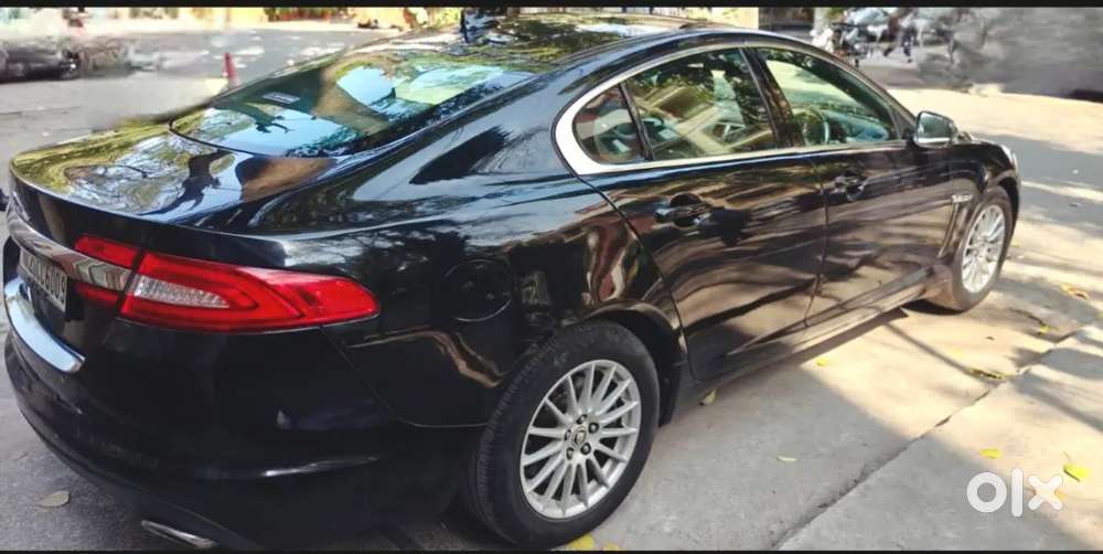 Jaguar Xf 2013 Diesel 56000 Km Driven