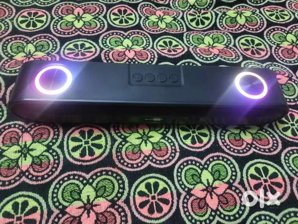 Nu Republic Bluetooth speaker New one with warranty