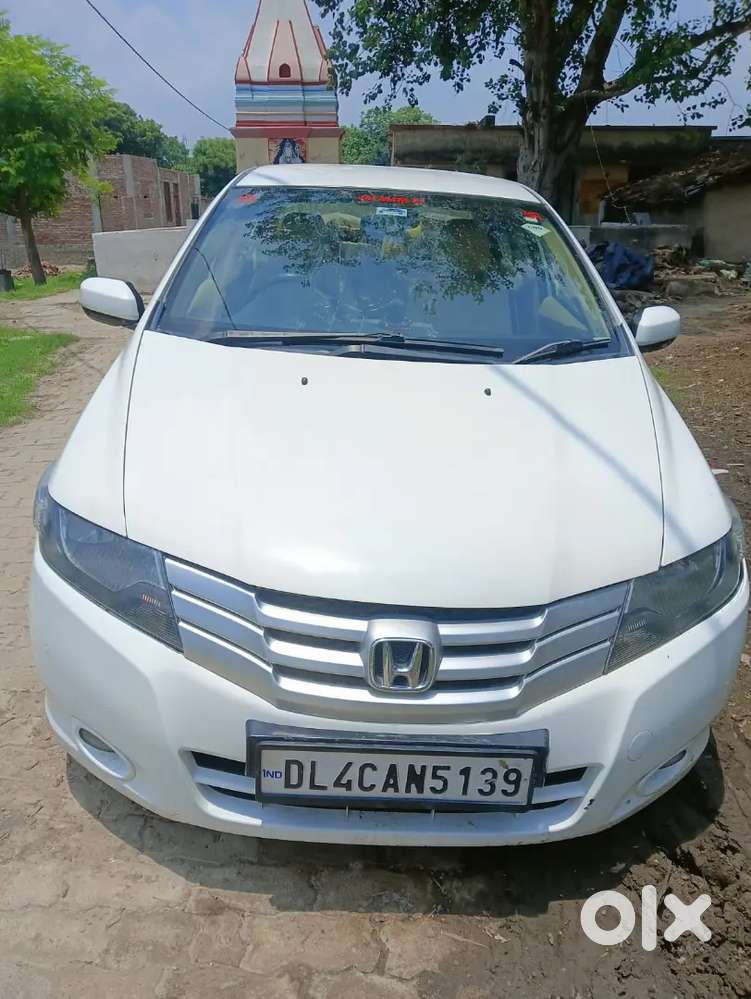 Honda City Zx 2012 Cng & Hybrids 100000 Km Driven