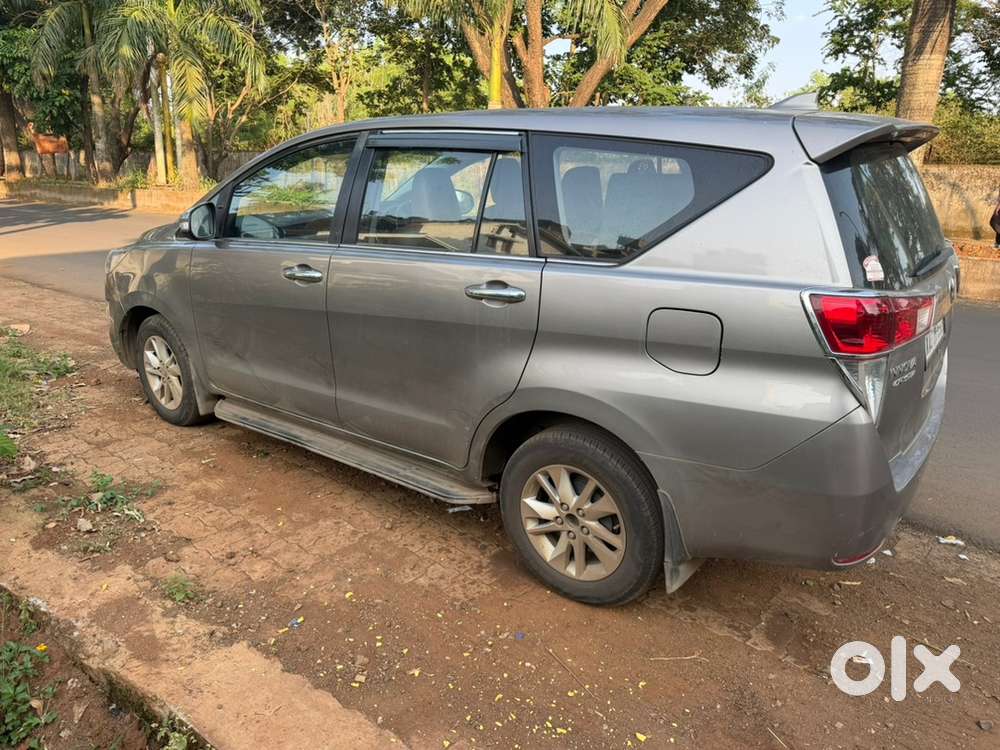 Toyota Innova Crysta 2017