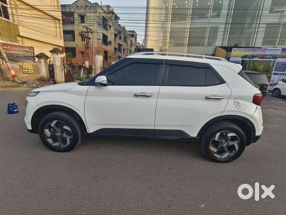 Hyundai Venue Sx Plus Turbo Dct, 2019, Petrol