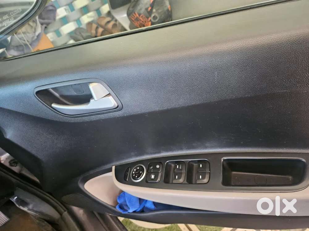 Hyundai Grand I10 2017 Petrol 42000 Km Driven Immaculate Condition