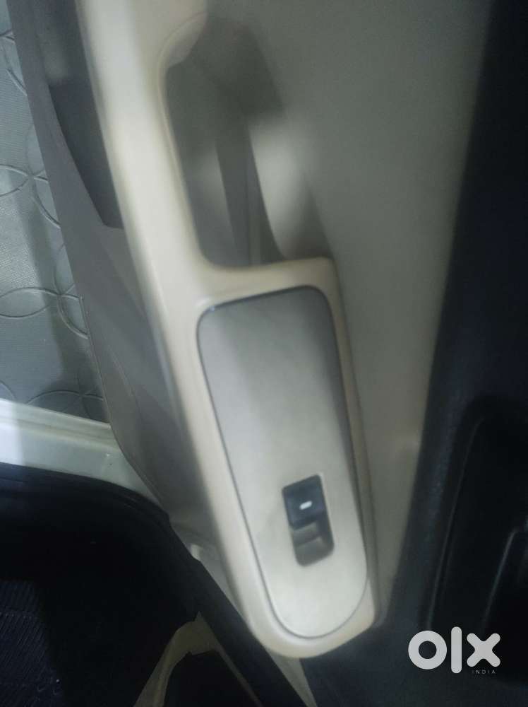 Tata Indica Vista 2008-2013 Aura Plus 1.3 Quadrajet, 2012, Diesel
