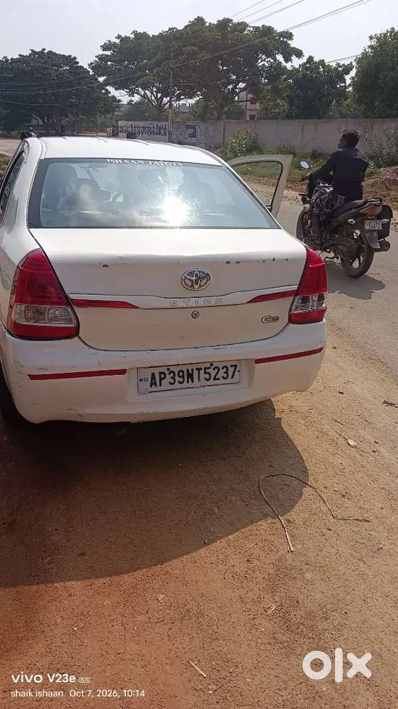 Toyota Etios Cross 2017