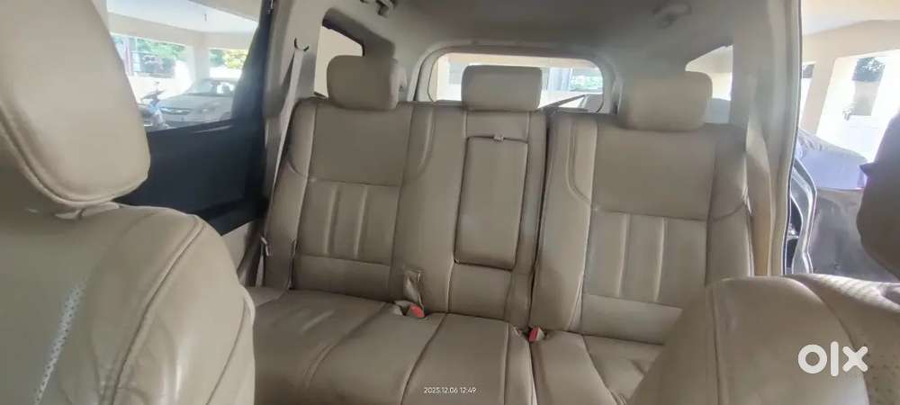Mahindra Xuv500 2016 Diesel 81000 Km Driven Is For Immediate Sale!