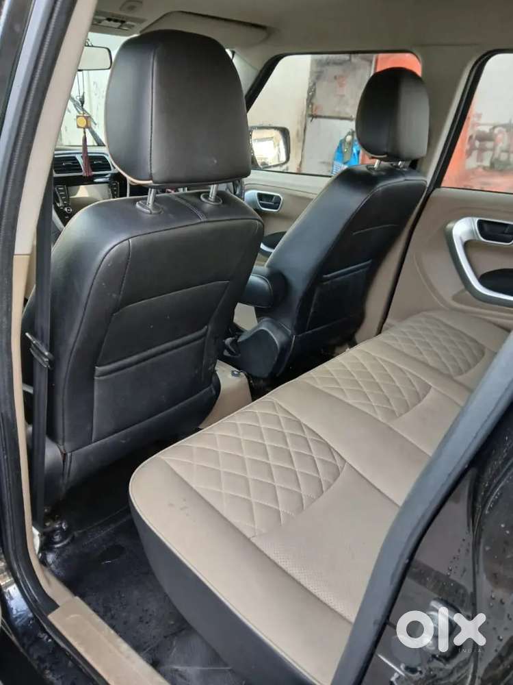 Mahindra Tuv 300 2018 Diesel 23000 Km Driven
