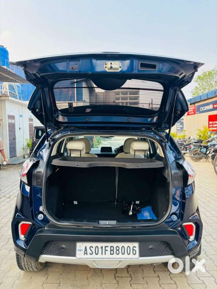 Tata Nexon 1.2 Revotron Xz Plus Dual Tone, 2022, Petrol