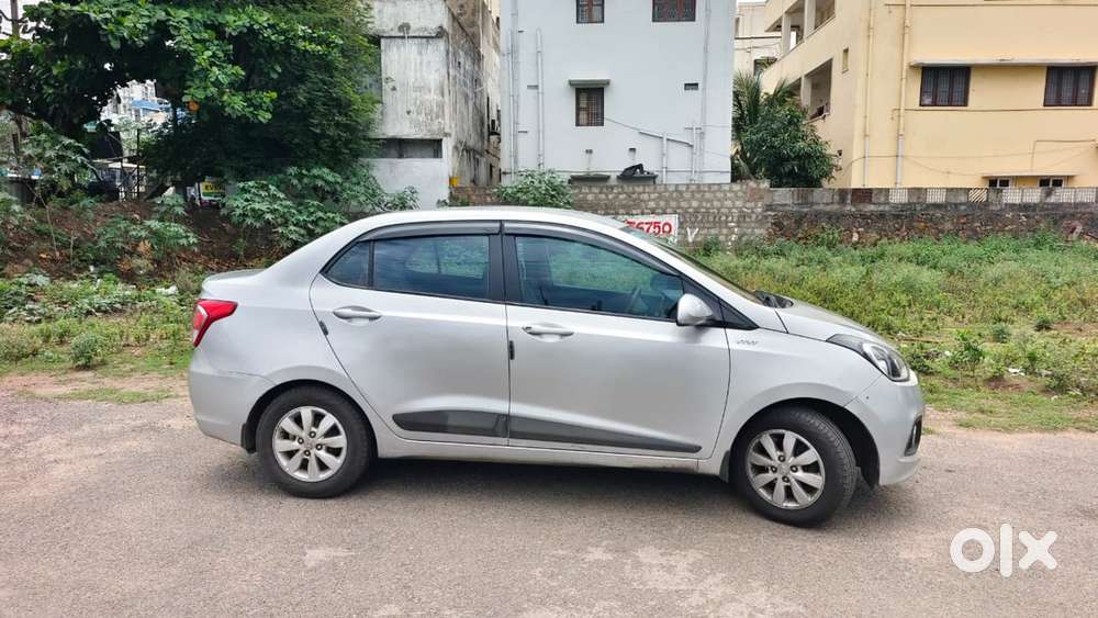 Hyundai Xcent Petrol Manual 2014