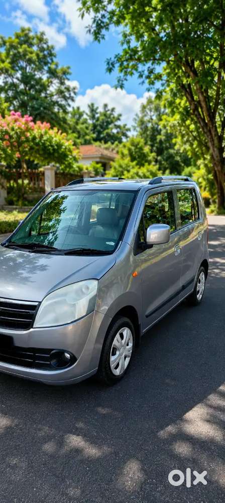 Maruti Suzuki Wagon R Vxi Plus